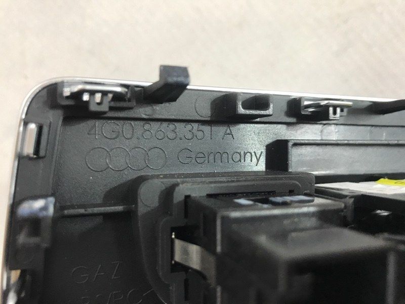 Блок керування підігрівом сидінь 4G0863351A6PS Audi A6