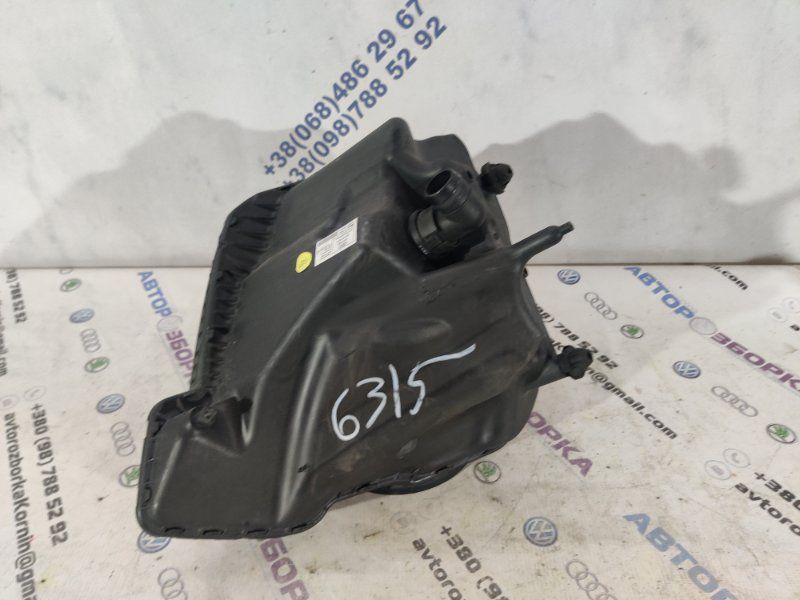 Корпус воздушного фильтра 4G0133836R Audi A6