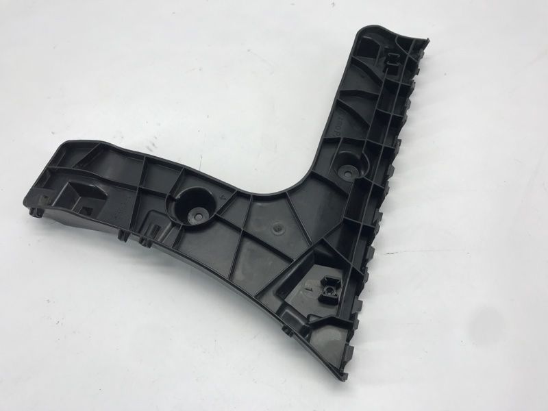Направляюча заднього бампера 4G5807454C Audi A6
