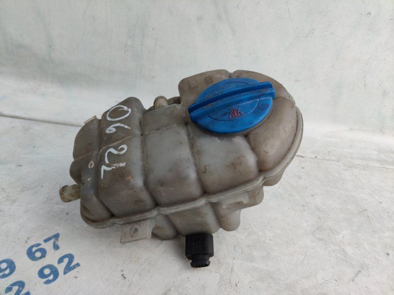 Розширювальний бачок 4G0121403D Audi A6 Audi A6, Audi A7, Audi RS7, Audi S6, Audi S7