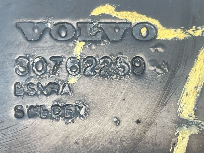 Телевізор верх (монтажна панель) 30762259 Volvo XC60