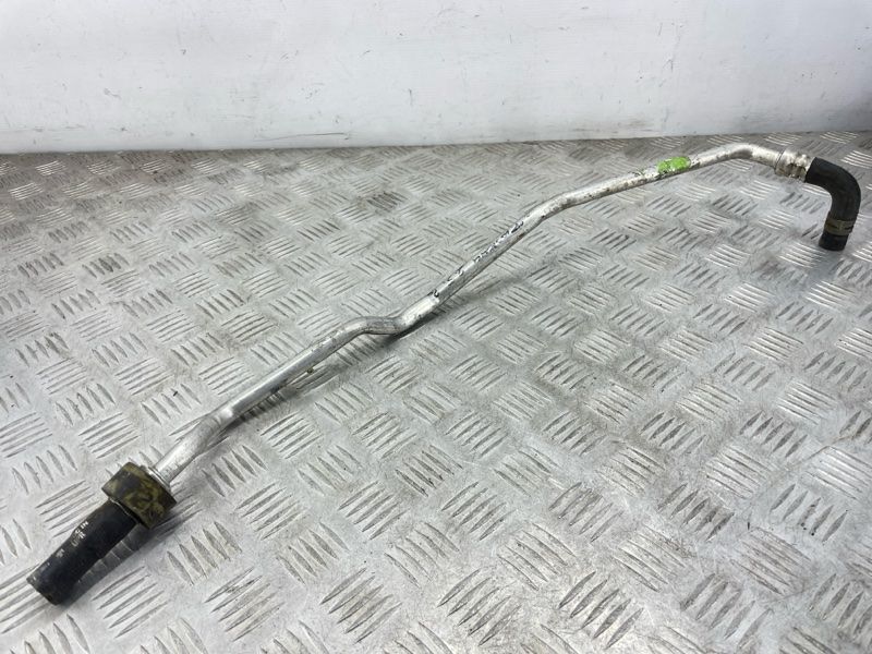 Трубопровід системи охолодження dg937g071bd Ford Fusion