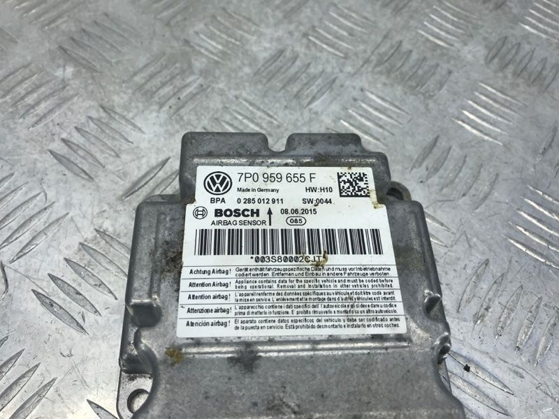Блок керування подушками безпеки / SRS 7P0959655F Volkswagen Touareg