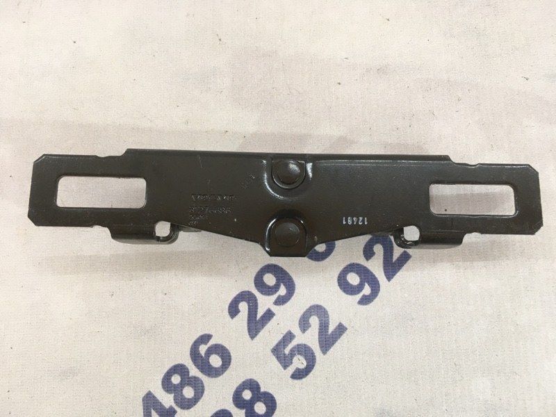Скоба крышки багажника 31276686 Volvo XC60