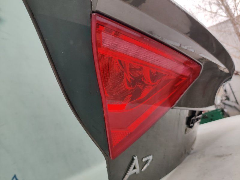 Стоп / ліхтар внутрішній 4G8945093A Audi A7