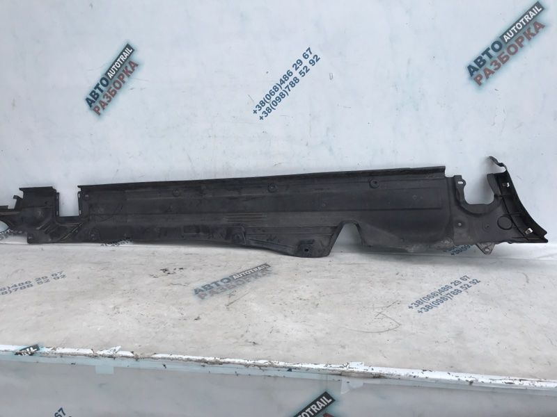 Защита / Облицовка днища 7P0825201A Volkswagen Touareg