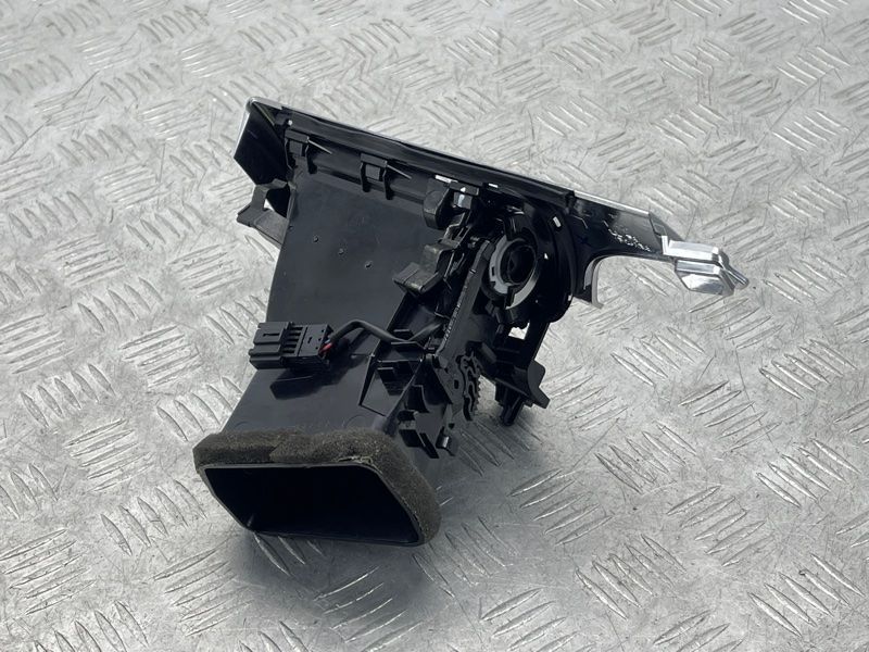 Дефлектор повітропроводу 4G1820901B6PS Audi A6