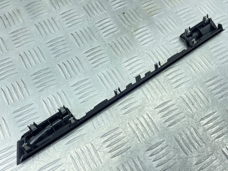 Накладка торпедо 8W18573046PS Audi A4 Allroad