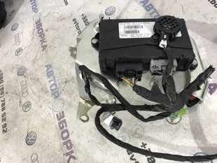 Блок керування багажника da8t14b673ad Ford Flex