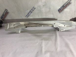 Распорка / Адаптер моторного отсека 4M0806391C Audi Q7