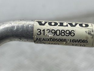 Трубка кондиціонера 31390896 Volvo XC90