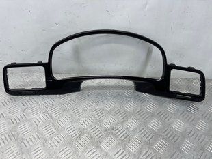 Рамка приборной панели Volkswagen Touareg