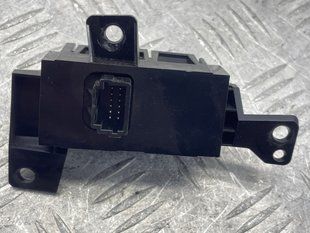 Кнопка відкривання кришки багажника 251B34GA0A Infiniti Q50