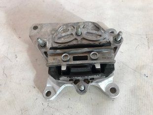 Опора / Подушка КП 8W0399156AT Audi Q7