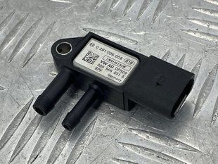 Датчик давления выхлопных газов 059906051A Volkswagen Touareg