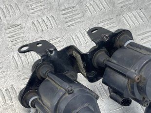 Кронштейн 80A121305A Audi Q5