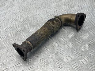 Трубка турбіни Volkswagen Touareg