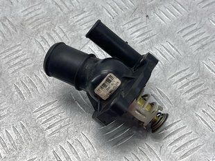 Корпус термостата 3M4Z8575B Ford Fusion