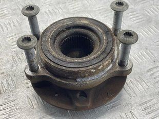 Маточина 8K0407613B Audi A6