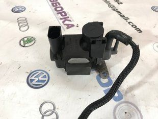 Датчик 059906627R Volkswagen Touareg