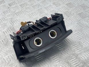 Накладка розетки 4G09195656PS Audi A6