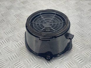 Динамик двери BOSE 4F0035415B Audi Q7