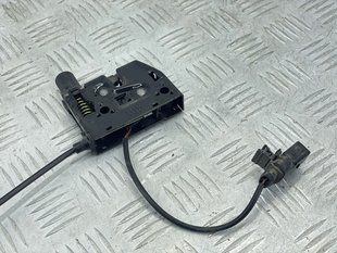 Замок капота 4H0823509D Audi A8
