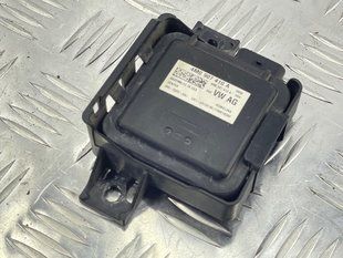 Блок управления системы открывания ворот гаража 4M0907410A Audi Q5