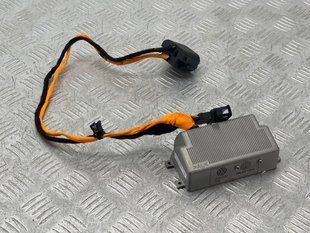 Інвертор напруги 7P6907155D Volkswagen Touareg