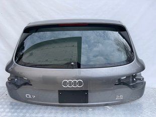 Крышка багажника 4L0827023B Audi Q7