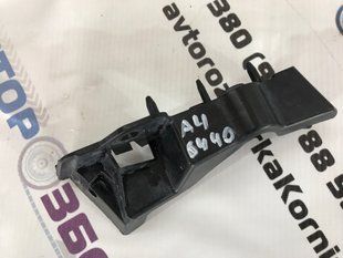 Направляющая переднего бампера 8K0807283D Audi A4 Allroad