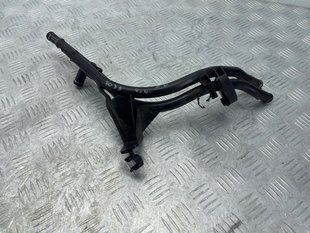 Трубопровід системи охолодження 1K0121070BD Volkswagen Tiguan