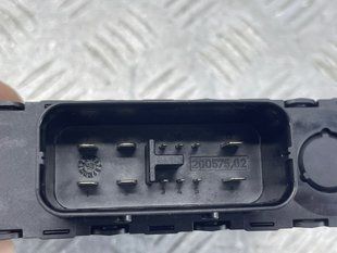 Стабилизатор напряжения 8K0959663 Audi Q5