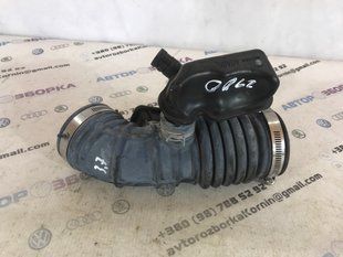 Патрубок 165764GB0B Infiniti Q50