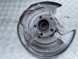 Поворотний кулак / цапфа з підшипником 32395004 Volvo XC90