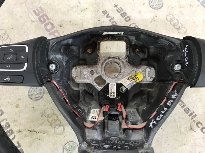 Руль 1T0419091ACE74 Volkswagen Tiguan