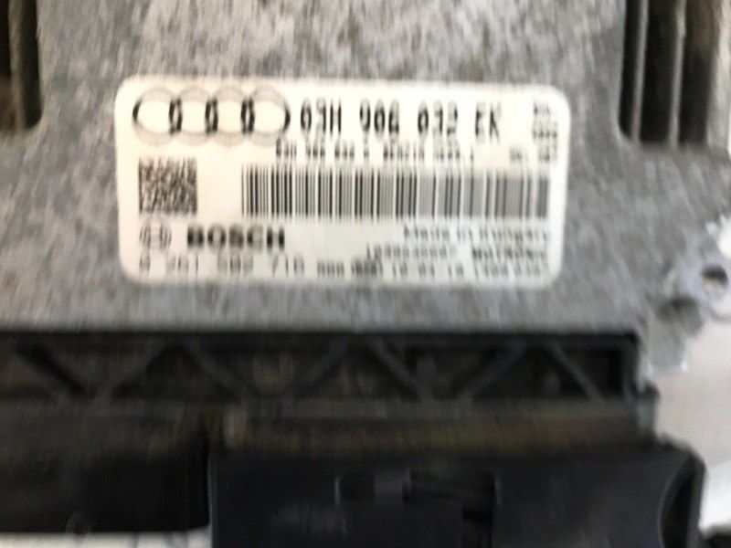 Блок керування двигуном 03H906032EK Audi Q7