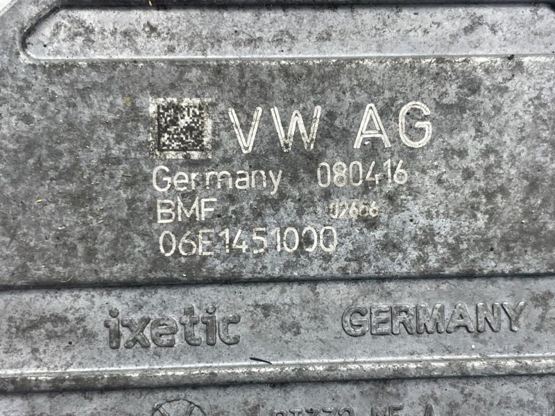 Вакуумний насос 06E145100Q Audi Q7
