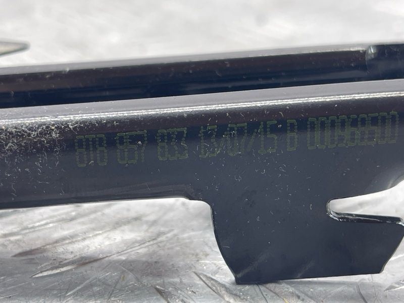 Кронштейн, кріплення рамка, тримач 8T8857833 Audi A6