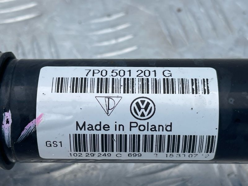 Піввісь Volkswagen Touareg