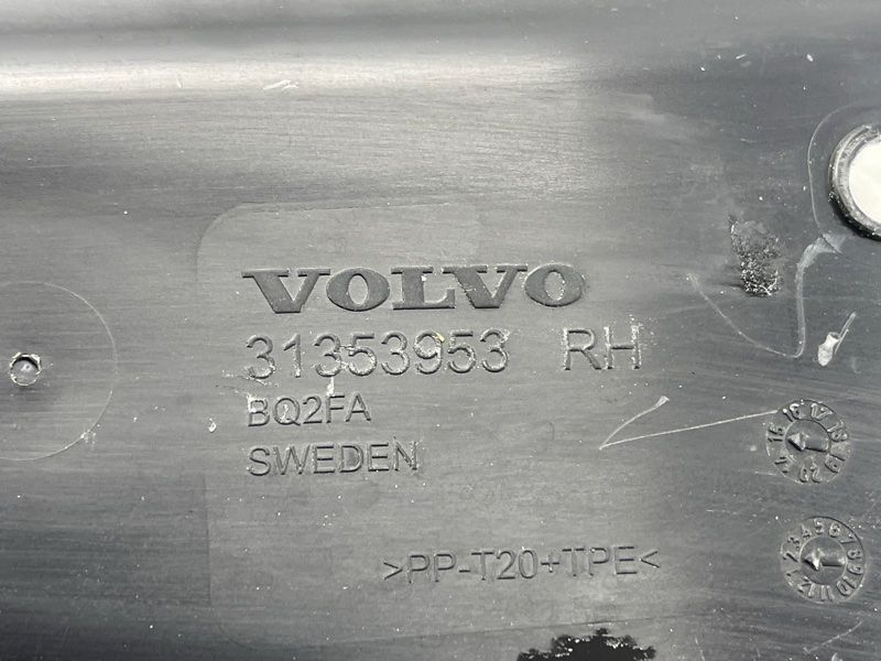 Ізоляція крила 31353953 Volvo XC90