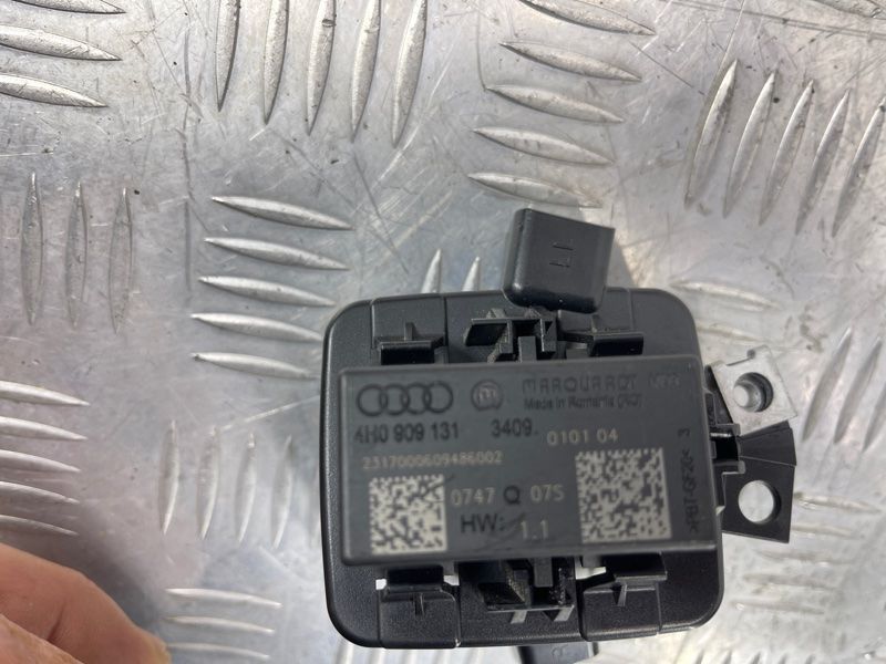блок управления иммобилайзера 4H0909131 Audi A7