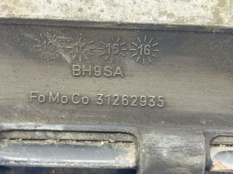 Опора двигуна 31262935 Volvo XC60
