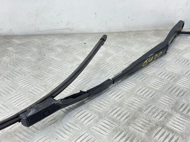 Повідок склоочисника 31662318 Volvo XC60