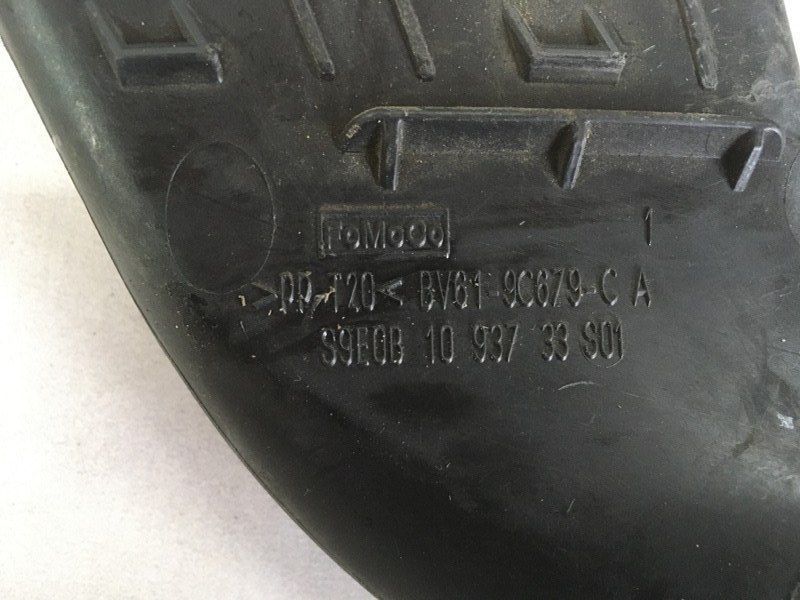 Воздуховод BV619C679CA Ford Escape
