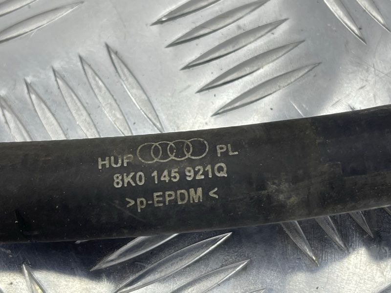 Шланг системы охлаждения 8K0145921Q Audi S4