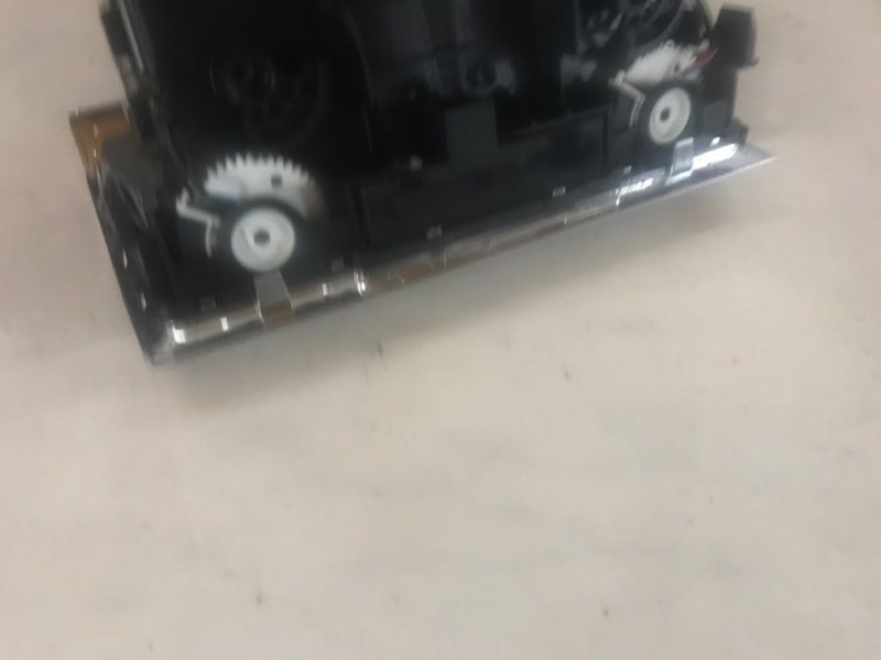 Дефлектор повітропроводу центральний 4L0820951P3Q7 Audi Q7