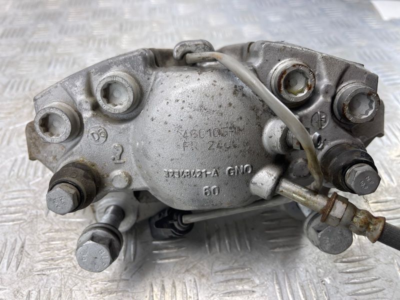Суппорт тормозной 4G0615123C Audi A6
