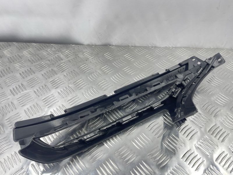 Воздуховод бампера 4M0807157C Audi Q7