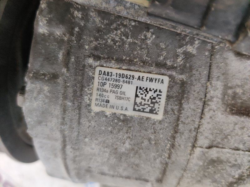 Компресор кондиціонера DA8319D629AE Ford Flex